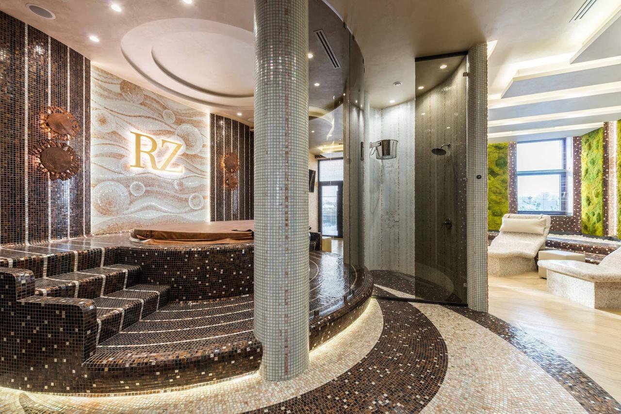 Riviera Zoloche Resort & Spa Vishenki  Luaran gambar